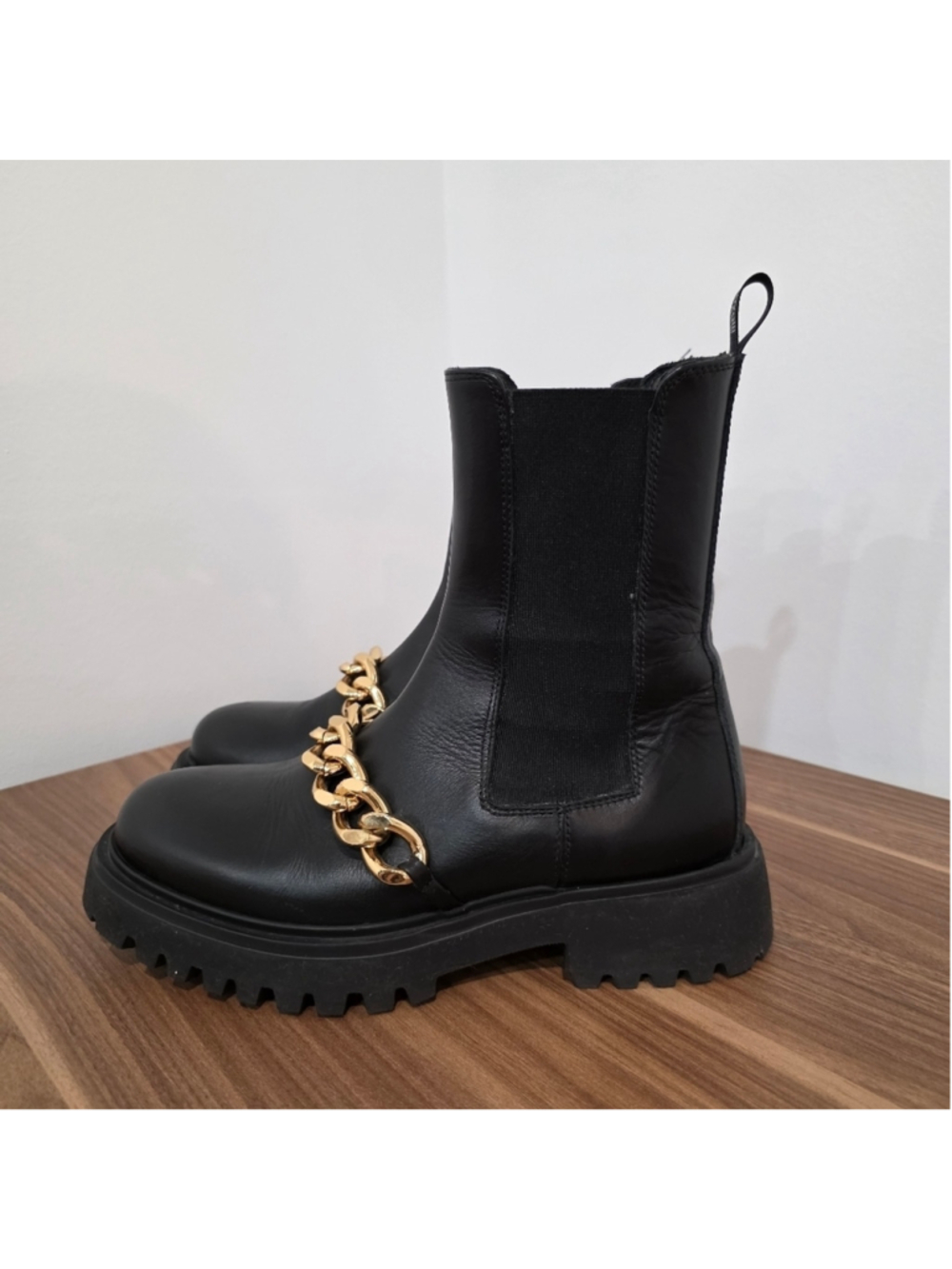 Cavalli Class Black Leather Chelsea Boots with Gold Chain – Size 38